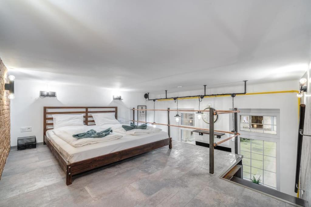 Loft Apartman *
